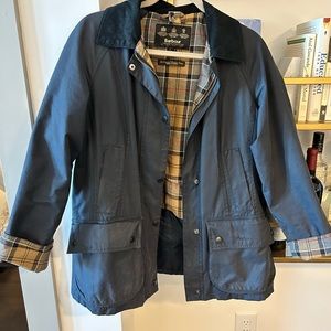 Barbour Beadnell Wax Jacket in Navy, size 6 US/10UK